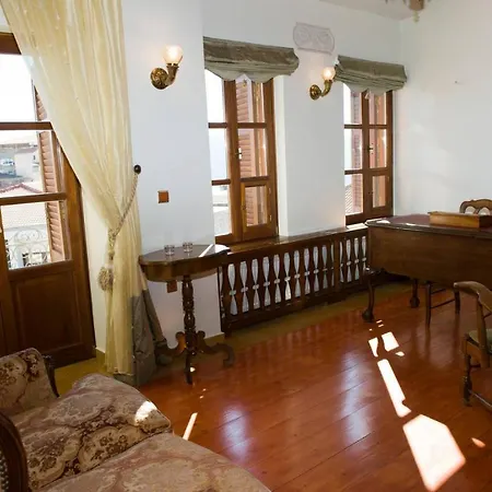 Alojamento de Acomodação e Pequeno-almoço Townhouse In Near Delphi *