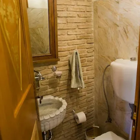 Townhouse In Near Delphi * אראחובה