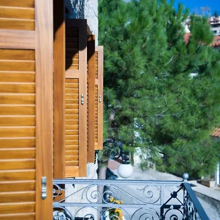 Townhouse In Near Delphi אראחובה